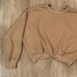 NWOT Universal Thread Cropped Sweatshirt size S